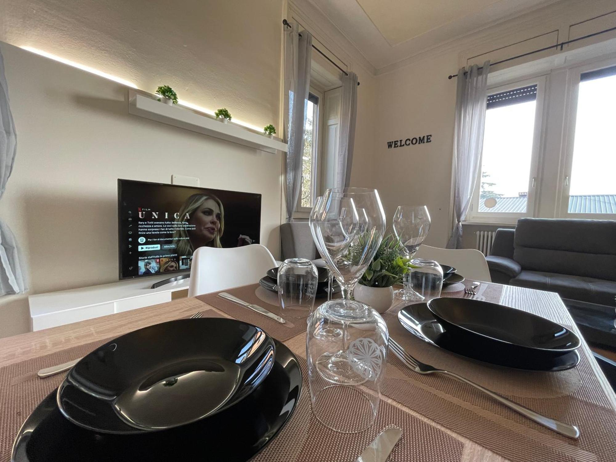 Bg Central Royal Suite Con Parcheggio - Vista Citta Alta Bergamo Exterior photo