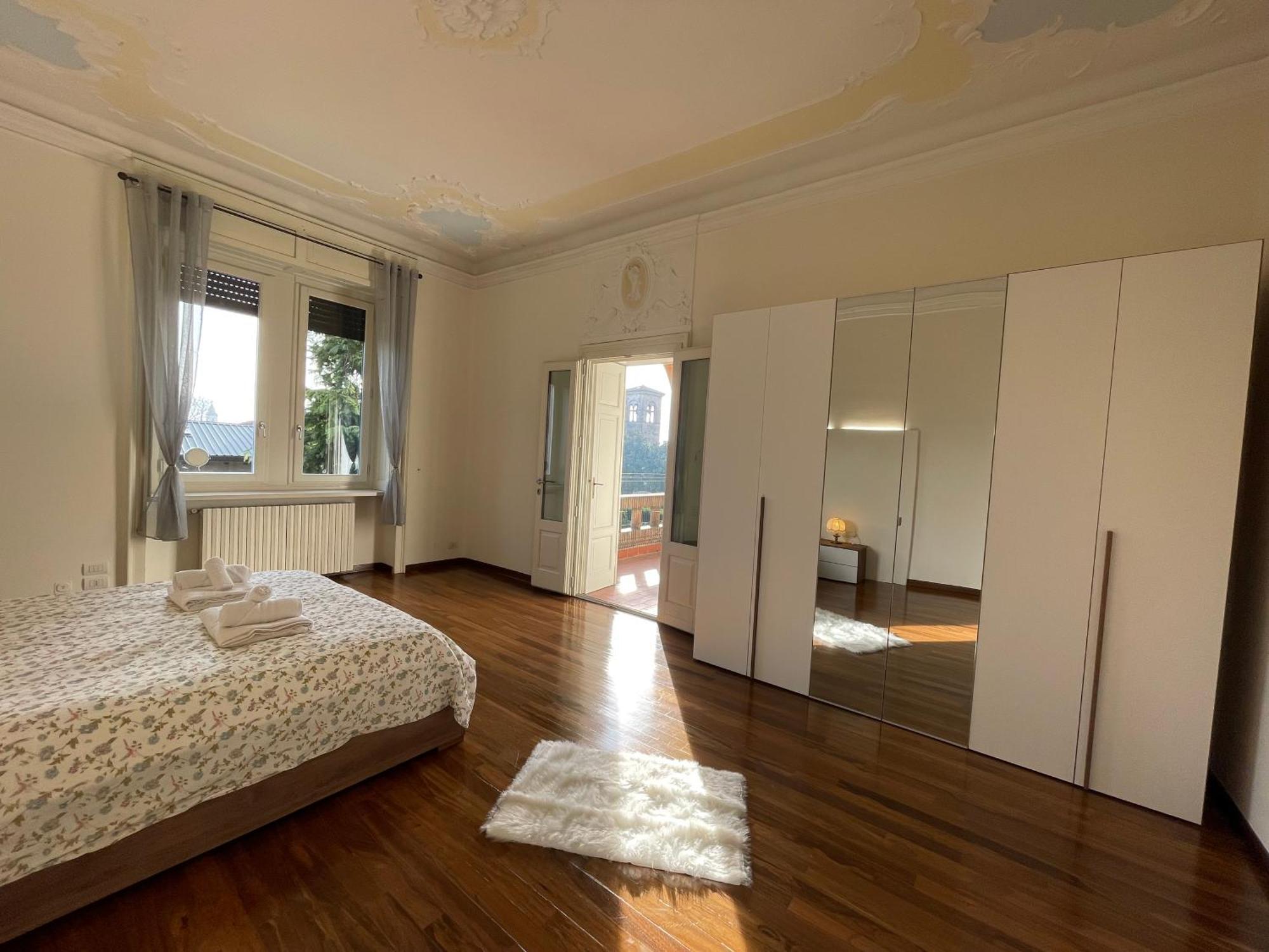 Bg Central Royal Suite Con Parcheggio - Vista Citta Alta Bergamo Exterior photo